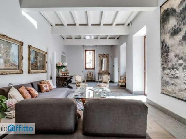 Villa Indipendente in affitto a Municipio Roma I, Roma Capitale