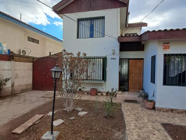 Casa en arriendo en Parinacota, Atacama