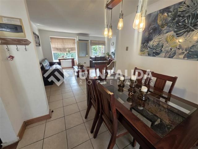 Casa en arriendo en Barrio Grecia, Provincia de Cordillera