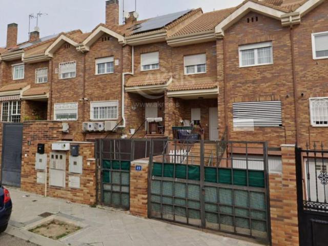 Casa en venta en Arroyomolinos, Madrid