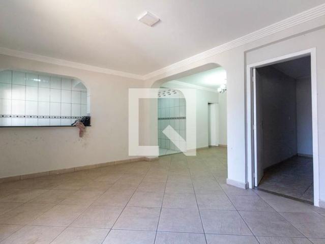 Casa aluguel em Região Imediata de São Paulo, Região Metropolitana de São Paulo