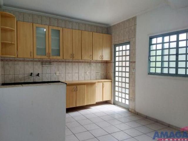 Casa venda em Região Imediata de São José dos Campos, Região Metropolitana do Vale do Paraíba e Litoral Norte