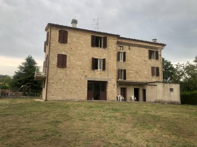 Villa Indipendente in vendita a Sala, Marche