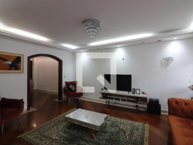 Casa aluguel em Região Imediata de São Paulo, Região Metropolitana de São Paulo