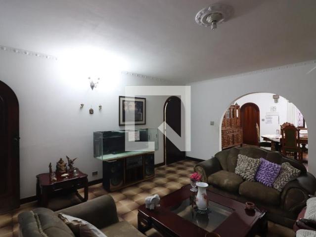 Casa aluguel em Região Imediata de São Paulo, Região Metropolitana de São Paulo