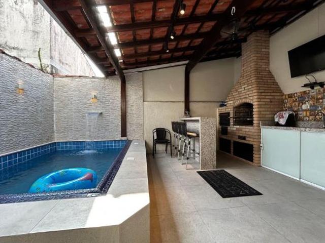 Casa venda em Região Imediata de Santos, Região Metropolitana da Baixada Santista