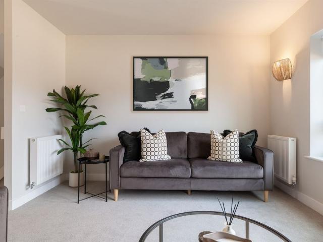 Townhouse for rent in Highfield, Wigan