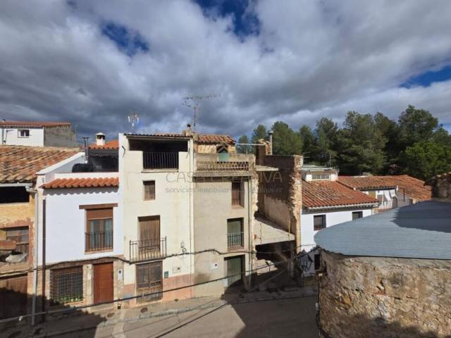 Casa en venta en l'Alt Maestrat, Valencia