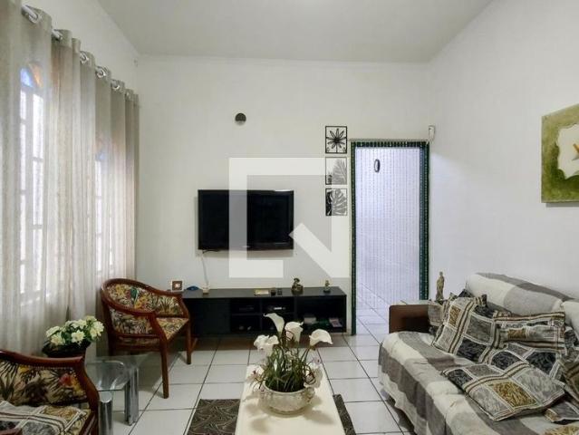Casa aluguel em Região Imediata de Santos, Região Metropolitana da Baixada Santista