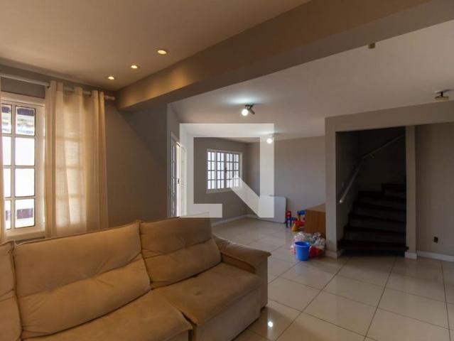 Casa aluguel em Região Geográfica Imediata do Rio de Janeiro, Região Metropolitana do Rio de Janeiro