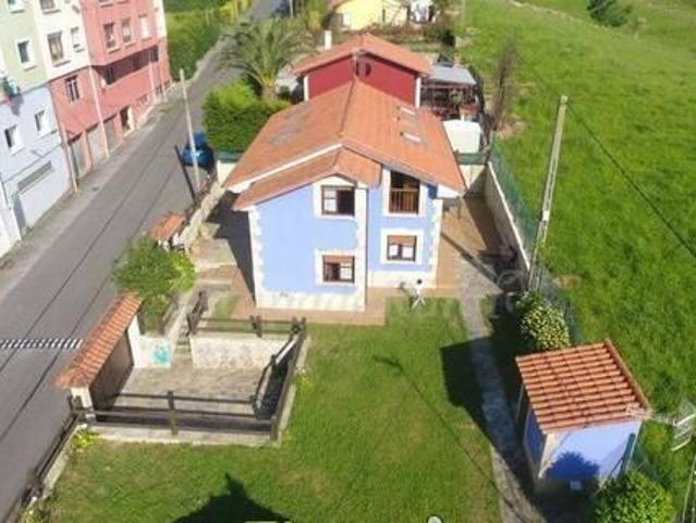 Casa en alquiler en Ribadedeva, Asturias