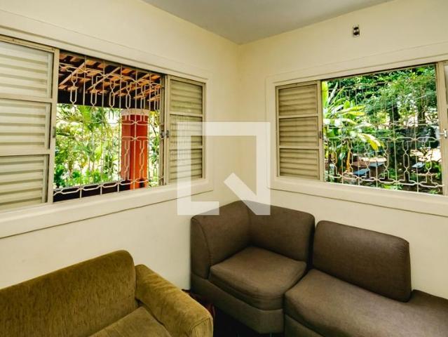 Casa aluguel em Região Geográfica Imediata de Belo Horizonte, Região Metropolitana de Belo Horizonte