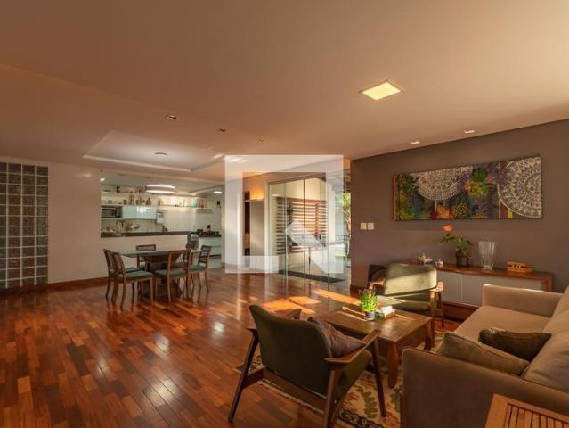 Casa aluguel em Região Geográfica Imediata de Belo Horizonte, Região Metropolitana de Belo Horizonte