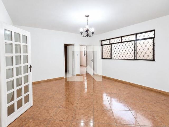 Casa aluguel em Flamengo, Contagem
