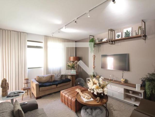 Casa aluguel em Belo Horizonte, Bandeirantes