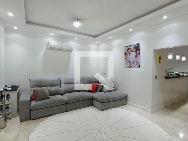 Casa aluguel em Vila Jardim Turíbio, Osasco