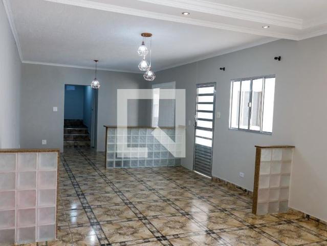 Casa aluguel em Região Imediata de São Paulo, Região Metropolitana de São Paulo
