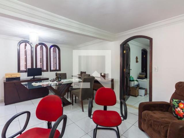 Casa aluguel em Região Imediata de São Paulo, Região Metropolitana de São Paulo