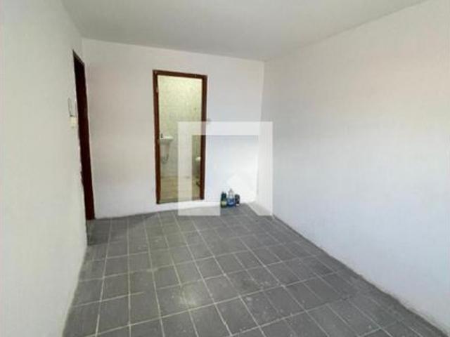 Casa aluguel em Região Geográfica Imediata do Rio de Janeiro, Região Metropolitana do Rio de Janeiro