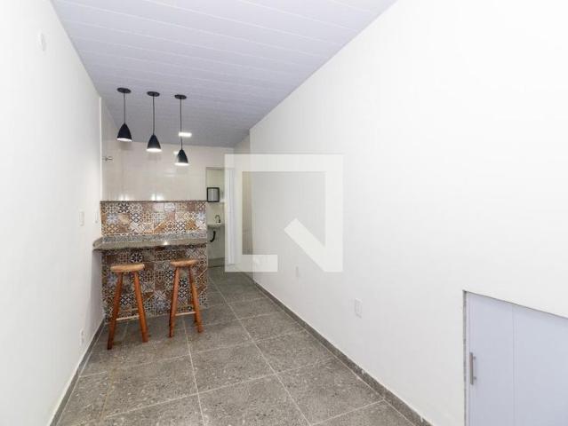 Casa aluguel em Região Geográfica Imediata do Rio de Janeiro, Região Metropolitana do Rio de Janeiro