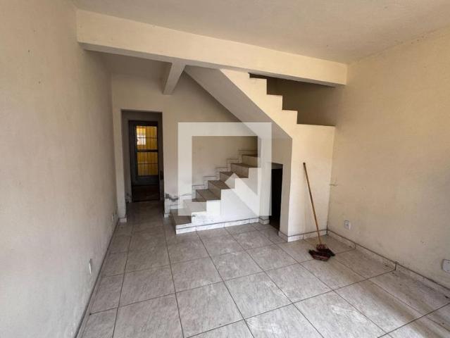 Casa aluguel em Região Geográfica Imediata do Rio de Janeiro, Região Metropolitana do Rio de Janeiro
