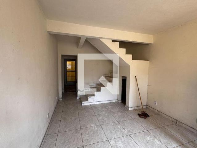 Casa aluguel em Região Geográfica Imediata do Rio de Janeiro, Região Metropolitana do Rio de Janeiro