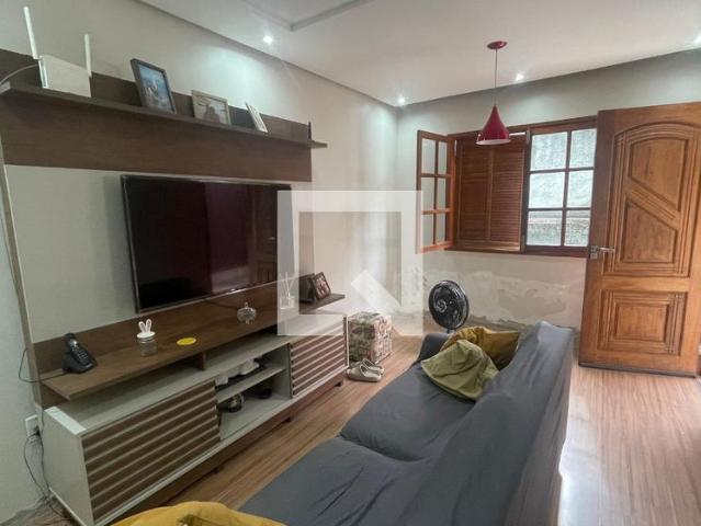 Casa aluguel em Região Geográfica Imediata do Rio de Janeiro, Região Metropolitana do Rio de Janeiro
