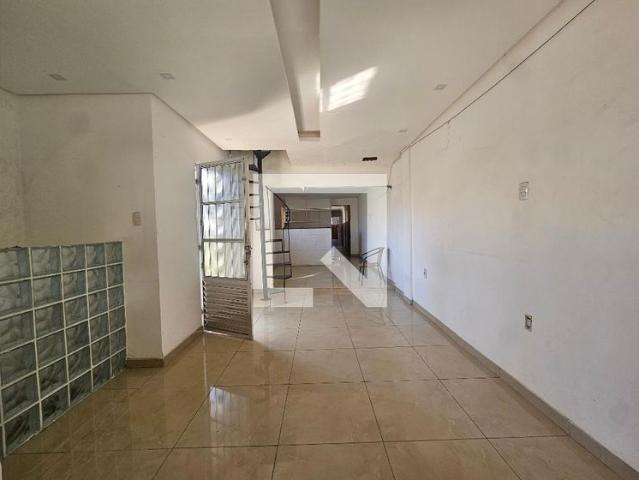 Casa aluguel em Região Geográfica Imediata de Salvador, Região Metropolitana de Salvador
