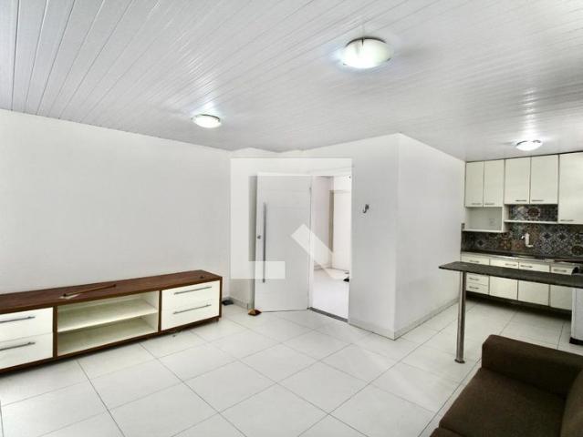 Casa aluguel em Região Geográfica Imediata de Salvador, Região Metropolitana de Salvador