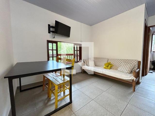 Casa aluguel em Região Geográfica Imediata de Florianópolis, Desterro