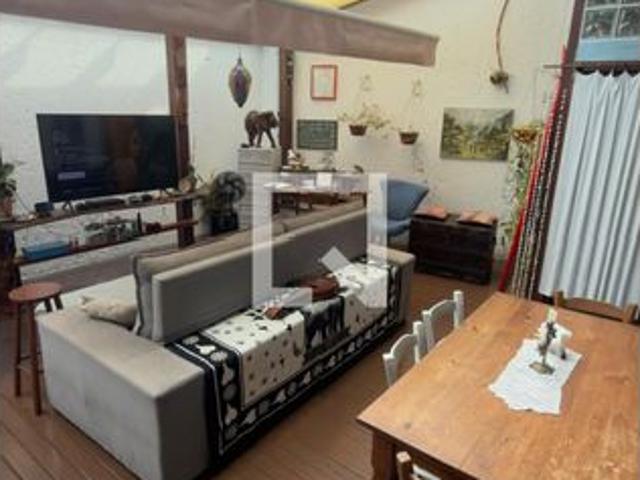 Casa aluguel em Região Geográfica Imediata de Florianópolis, Desterro