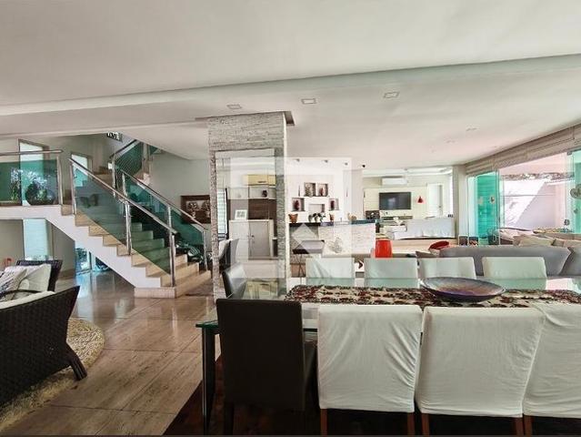 Casa aluguel em Região Geográfica Imediata do Rio de Janeiro, Região Metropolitana do Rio de Janeiro