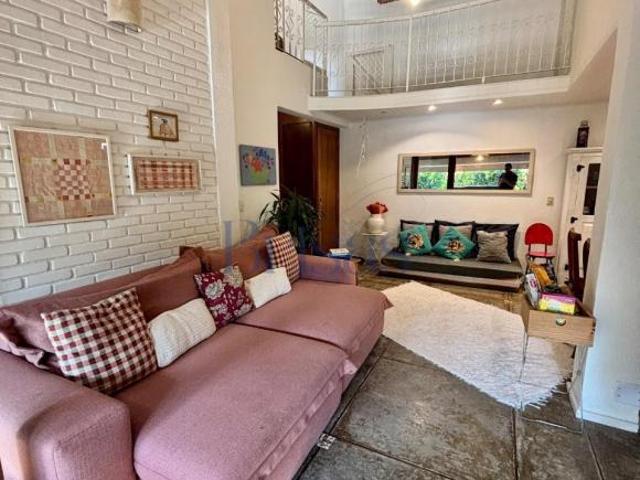 Apartamento venda em Região Imediata de Caraguatatuba-Ubatuba-São Sebastião, Região Metropolitana do Vale do Paraíba e Litoral Norte