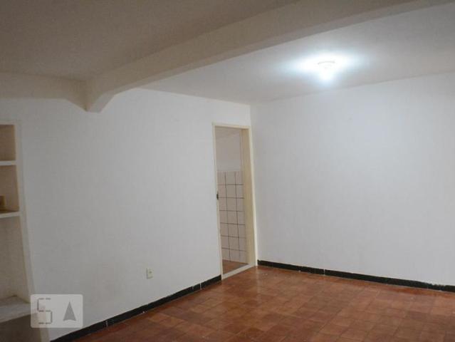 Casa aluguel em Região Geográfica Imediata de Salvador, Região Metropolitana de Salvador