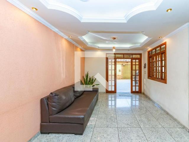 Casa aluguel em Região Geográfica Imediata de Belo Horizonte, Região Metropolitana de Belo Horizonte