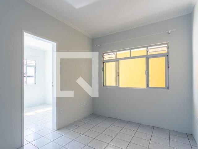 Casa aluguel em Região Geográfica Imediata de Florianópolis, São José