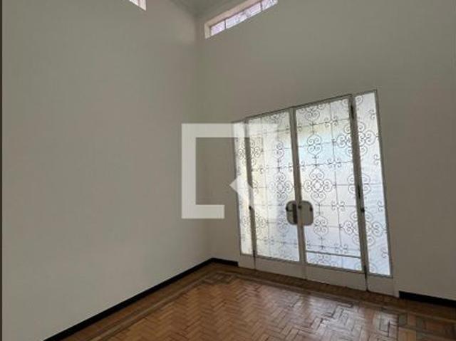 Casa aluguel em Região Geográfica Imediata de Belo Horizonte, Região Metropolitana de Belo Horizonte