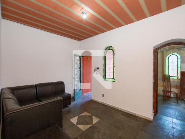 Casa aluguel em Regional Oeste, Belo Horizonte