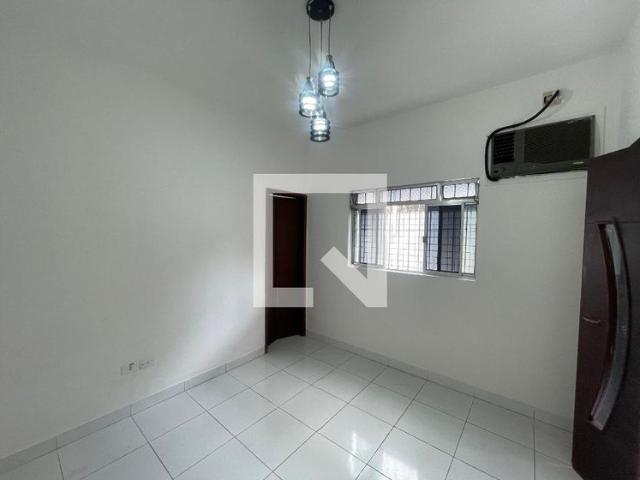 Casa aluguel em Região Imediata de Santos, Região Metropolitana da Baixada Santista