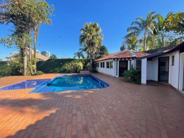 Casa venda em Região Geográfica Imediata de Londrina, Londrina