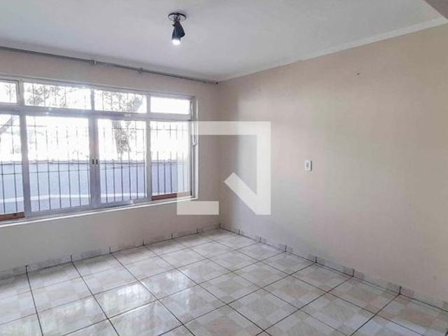 Casa aluguel em Região Imediata de São Paulo, Região Metropolitana de São Paulo