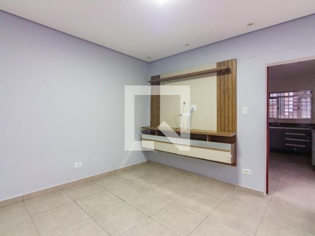 Casa aluguel em Vila Aliança, Osasco