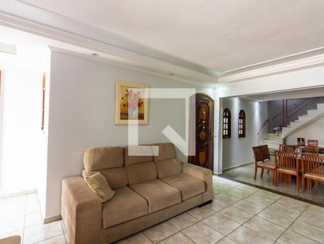 Casa aluguel em Região Imediata de São Paulo, Região Metropolitana de São Paulo