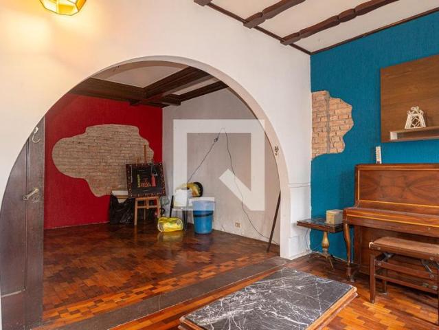 Casa aluguel em Região Imediata de São Paulo, Região Metropolitana de São Paulo