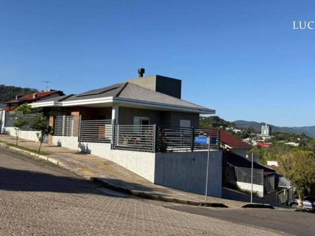 Casa venda em Região Geográfica Imediata de Caxias do Sul, Feliz
