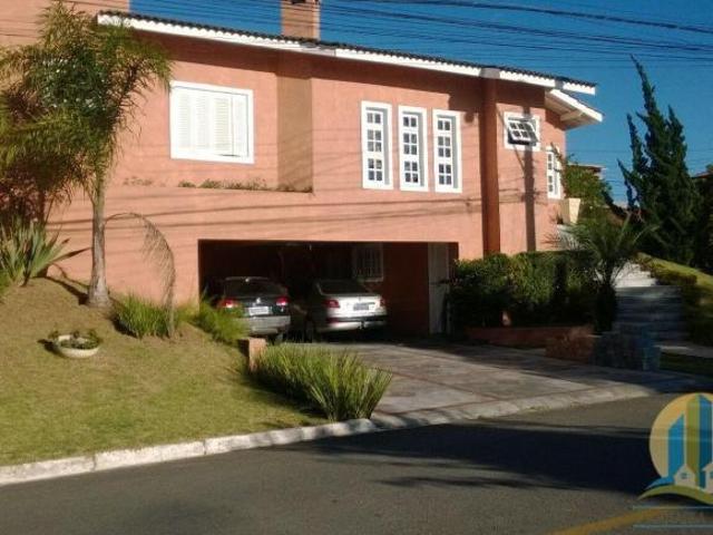 Casa venda em Santana de Parnaíba