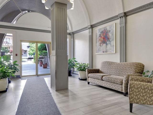 Apartment for rent in Vancouver, British Columbia