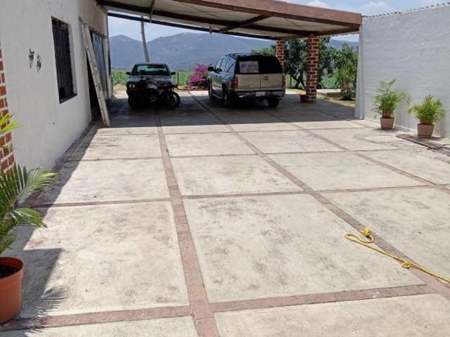 Casa en venta en Villa Guerrero, Estado de México