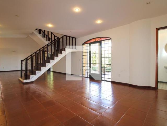 Casa aluguel em Região Geográfica Imediata de Belo Horizonte, Região Metropolitana de Belo Horizonte