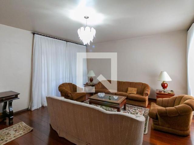 Casa aluguel em Região Geográfica Imediata de Belo Horizonte, Região Metropolitana de Belo Horizonte